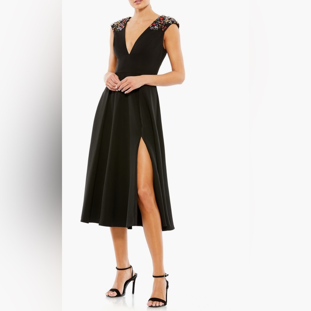 Ieena for Mac Duggal Beaded Cap Sleeve Cocktail Dress